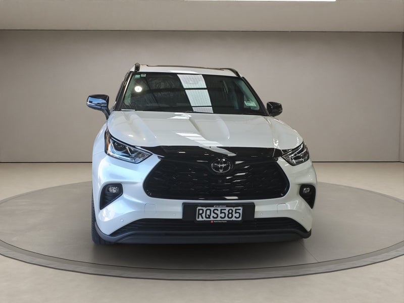 2026 Toyota Highlander Limited ZR 2.5L Hybrid A... image 2
