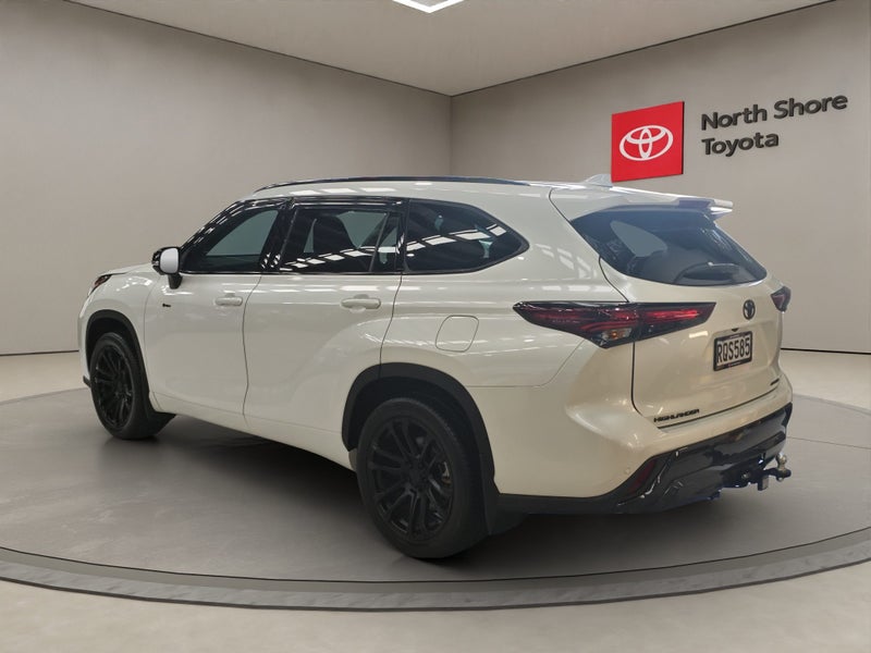 2026 Toyota Highlander Limited ZR 2.5L Hybrid A... image 5