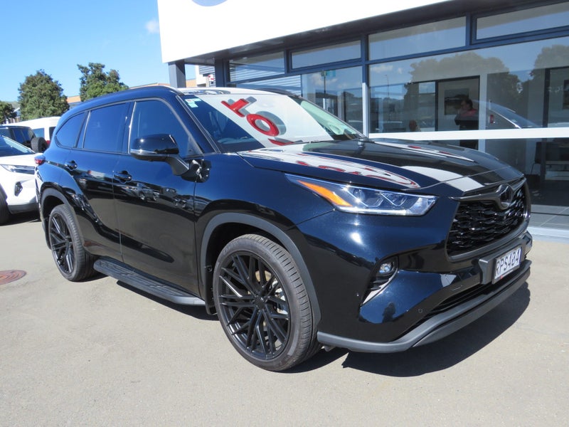 2026 Toyota Highlander Limited ZR 2.5P HEV image 3