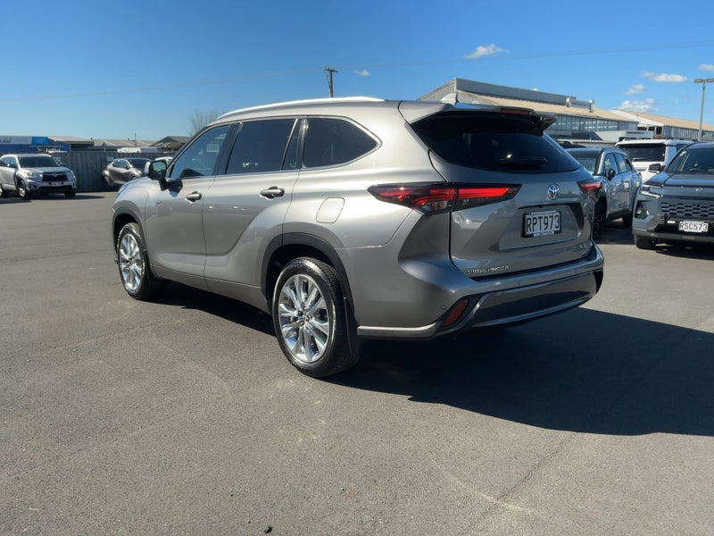 2026 Toyota Highlander Limited ZR 2.5P HEV ECVT... image 5