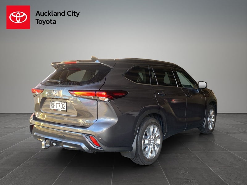 2026 Toyota Highlander Limited ZR 2.5P HEV ECVT... image 3