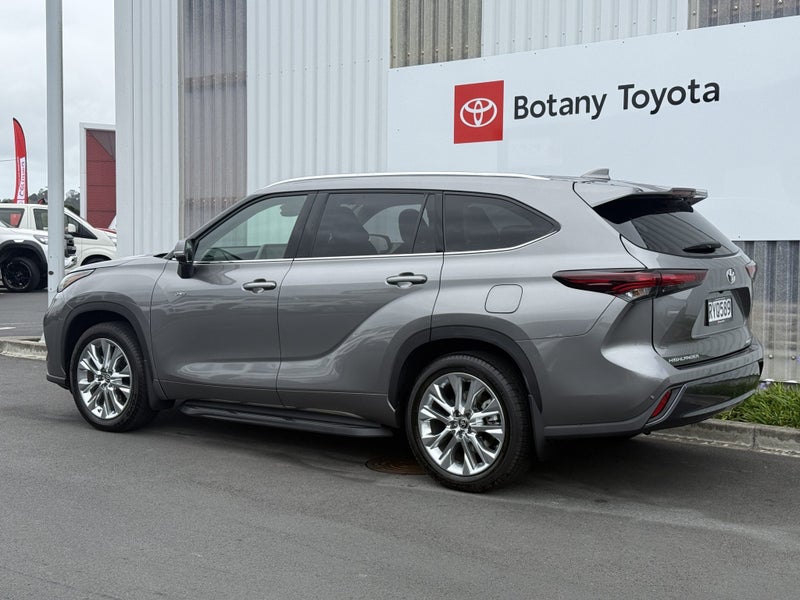 2026 Toyota Highlander Limited ZR 2.5P HEV ECVT... image 5