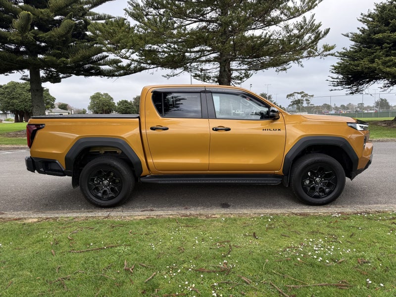 2026 Toyota Hilux Adventure 2.8DT Hybrid Automa... image 3