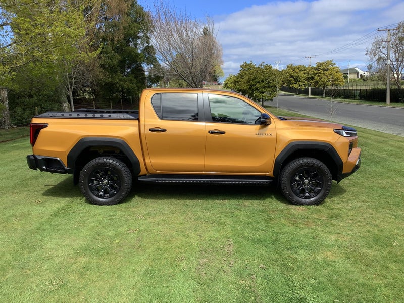 2026 Toyota Hilux Adventure Double Cab 2.8DT Hy... image 4