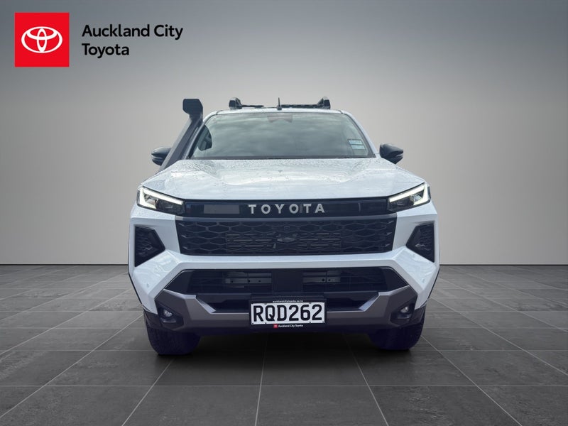 2026 Toyota Hilux Adventure Td Dc 2.8D image 4