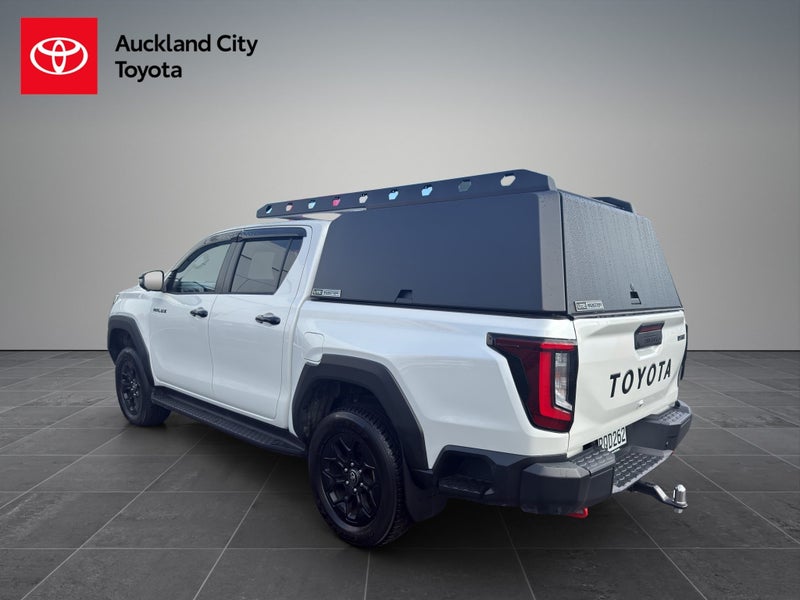 2026 Toyota Hilux Adventure Td Dc 2.8D image 5