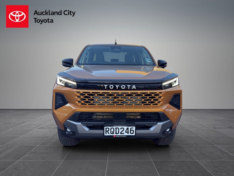 2026 Toyota Hilux Adventure Td Dc 2.8D image 2