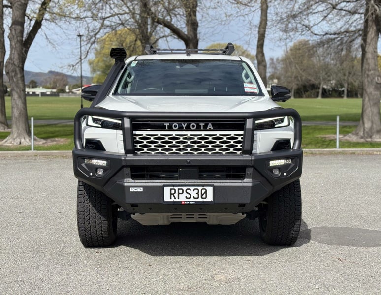 2026 Toyota Hilux Adventure Td Dc 2.8D image 2