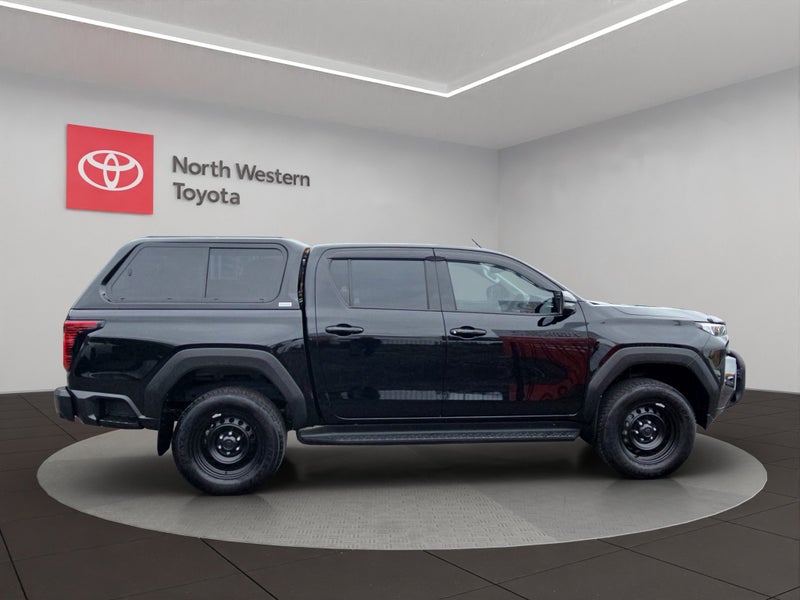 2026 Toyota Hilux SR 2.8L Diesel Turbo 2WD Ute image 4