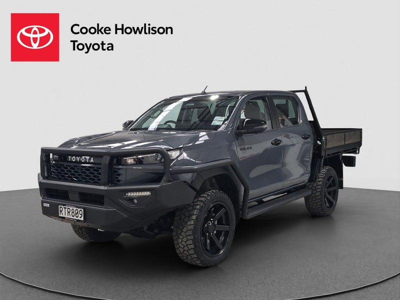 2026 Toyota Hilux SR 4X4 Flat Deck image 3
