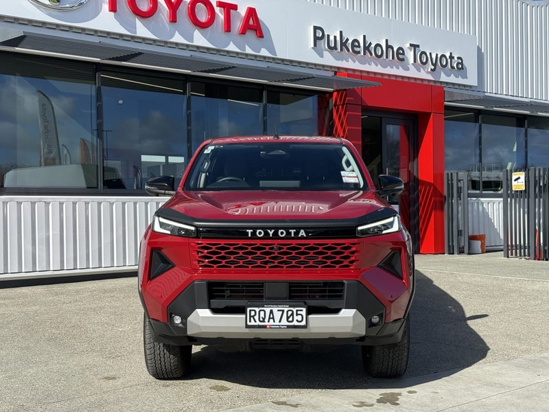 2026 Toyota Hilux SR5 2.8DT Hybrid 6AT 4WD Doub... image 3