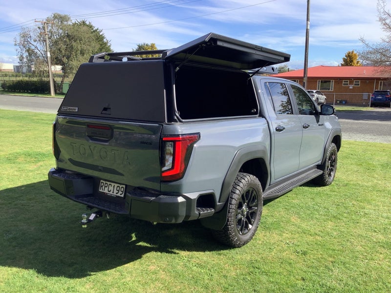 2026 Toyota Hilux SR5 Double Cab 2.8DT Hybrid 6... image 4