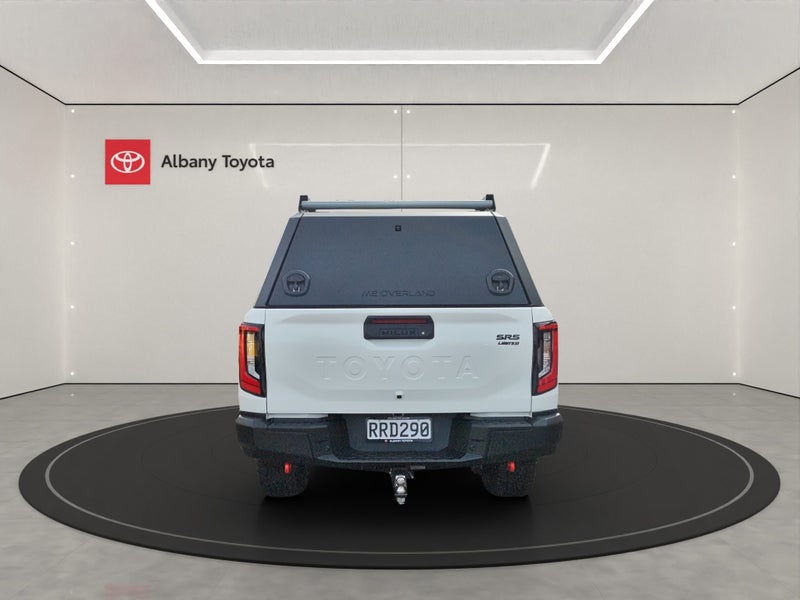 2026 Toyota Hilux SR5 Limited 2.8DT Hybrid 6AT... image 4
