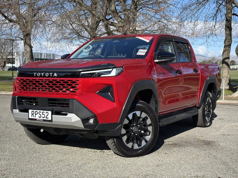 2026 Toyota Hilux Sr5 Limited Td Dc image 3