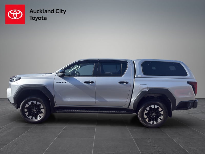 2026 Toyota Hilux Sr5 Limited Td Dc image 4