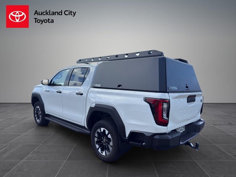 2026 Toyota Hilux Sr5 Limited Td Dc image 5