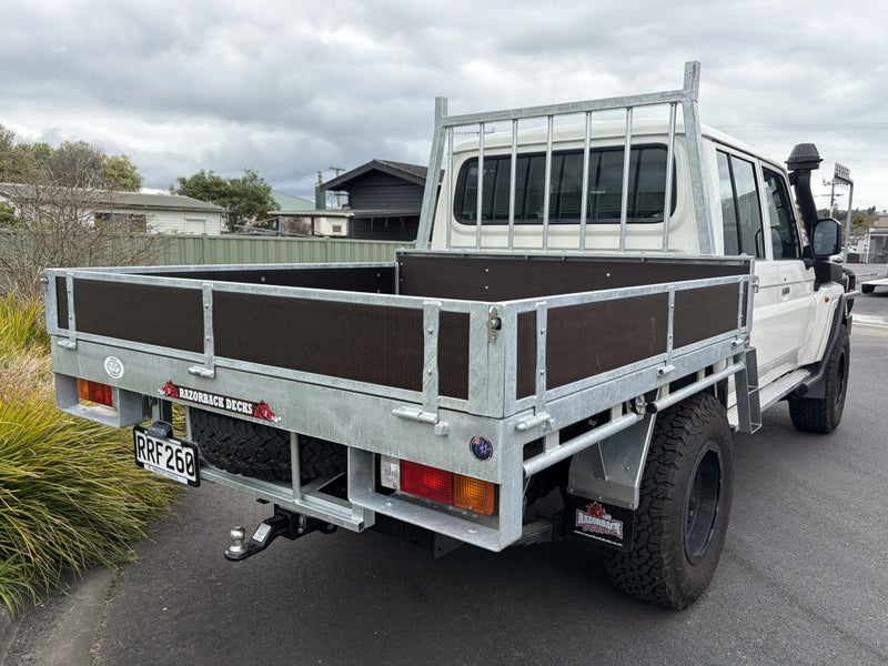 2026 Toyota Land Cruiser 70 LT 2.8DT 6AT 4WD DC... image 3