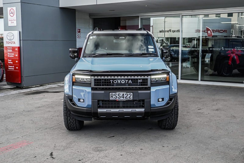 2026 Toyota Land Cruiser Prado ADV 2.8D Hybrid... image 4