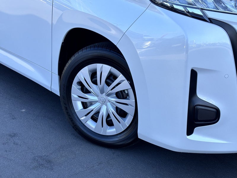 2026 Toyota Noah G 1.8 HYBRID image 5