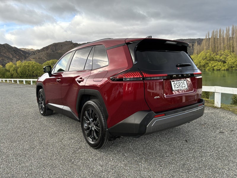 2026 Toyota RAV4 GXL Hybrid AWD image 5