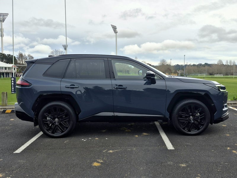 2026 Toyota RAV4 XSE 2.5P PHEV AWD image 4