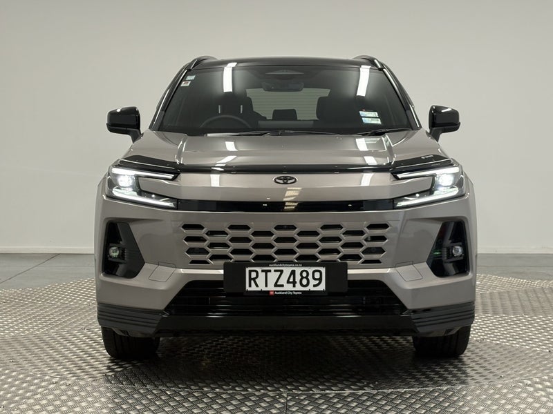 2026 Toyota RAV4 Xse Phev/Awd/Cvt image 3
