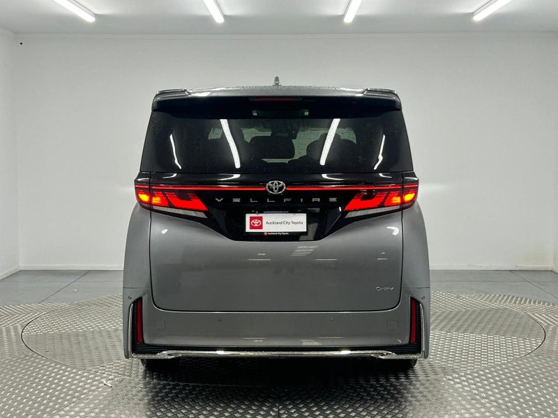 2026 Toyota Vellfire 2.5 Hybrid Z image 4