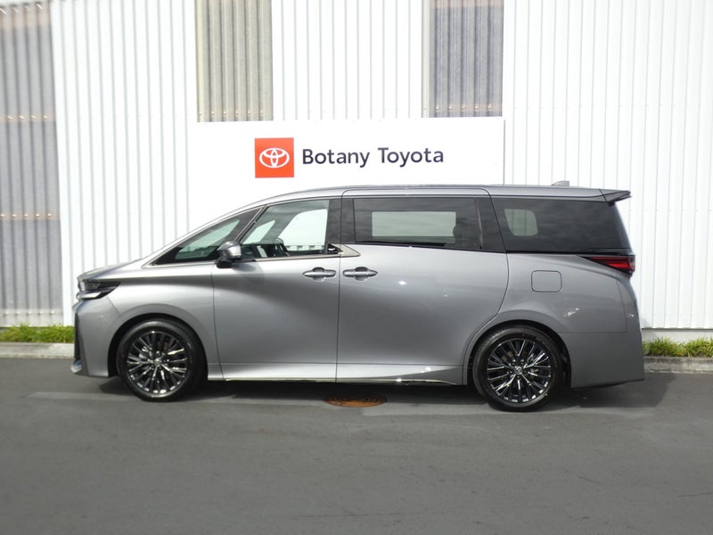 2026 Toyota Vellfire 2.5 Hybrid Z Premier image 4