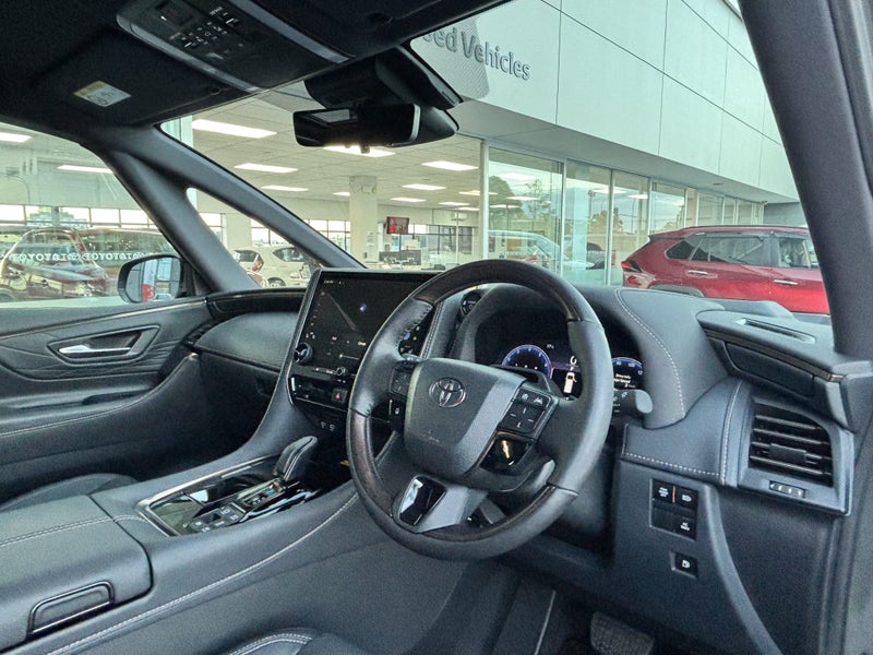 2026 Toyota Vellfire 2.5 Hybrid Z Premier LUXUR... image 2