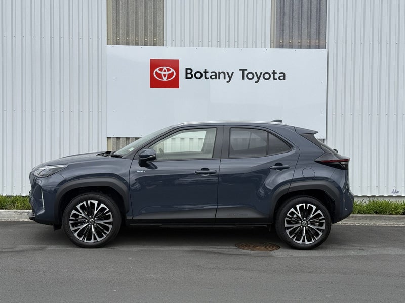 2026 Toyota Yaris Cross Cross Limited 1.5P HEV... image 4