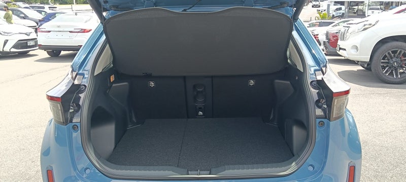 2026 Toyota Yaris Cross GX 1.5P HEV ECVT FWD SU... image 5