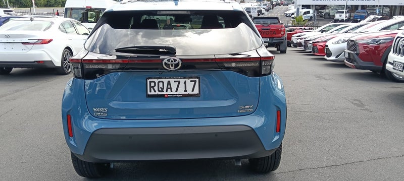 2026 Toyota Yaris Cross Limited 1.5P HEV ECVT F... image 3