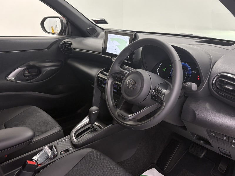 2026 Toyota Yaris Cross Limited image 3