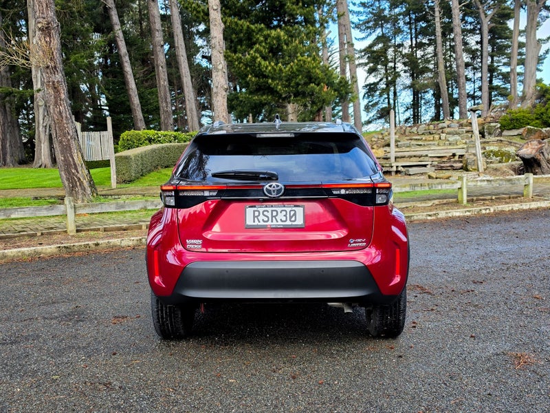 2026 Toyota Yaris Cross Limited Hybrid image 4