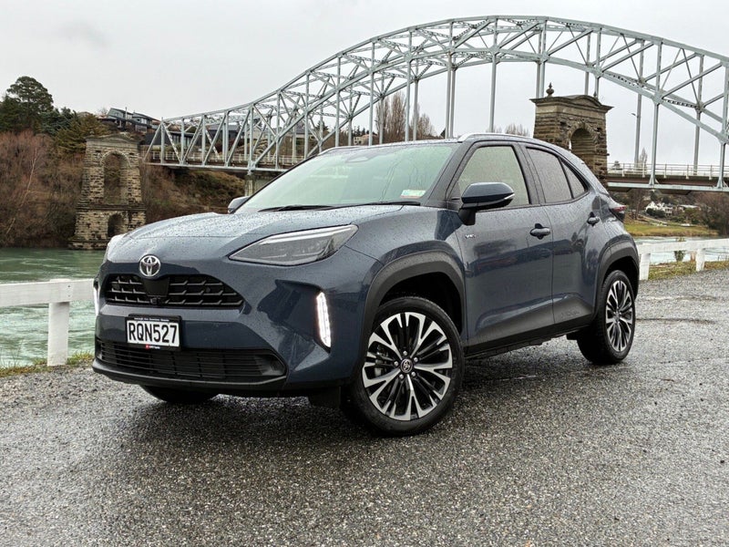 2026 Toyota Yaris Cross Limited Hybrid Auto image 3