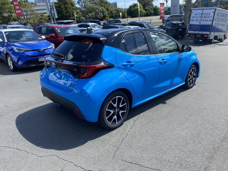 2026 Toyota Yaris ZR 1.5 Hybrid image 2