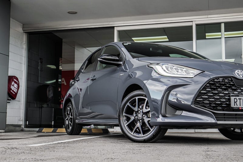 2026 Toyota Yaris ZR 1.5P HEV ECVT FWD HB/5D/5S image 2