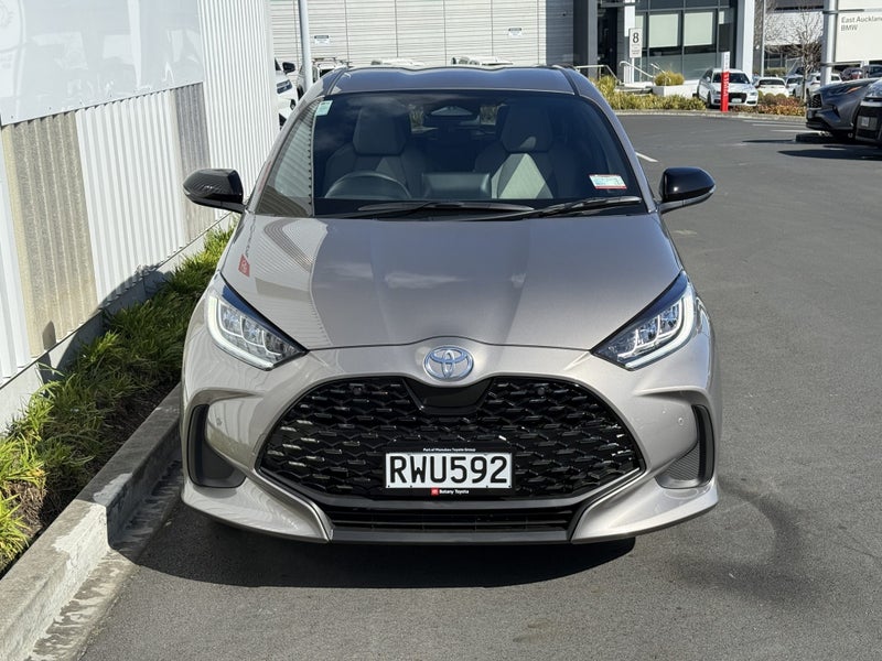 2026 Toyota Yaris ZR 1.5P HEV ECVT FWD HB/5D/5S... image 3
