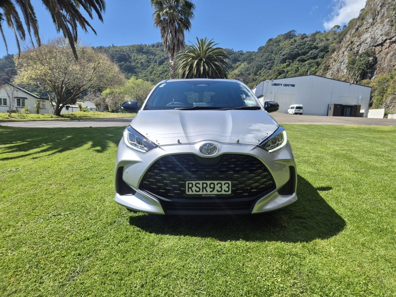 2026 Toyota Yaris ZR 1.5P Hybrid image 2