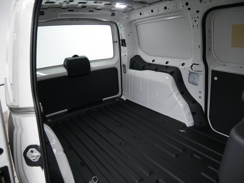 2026 Volkswagen Caddy Cargo TDI 320Nm DSG image 5