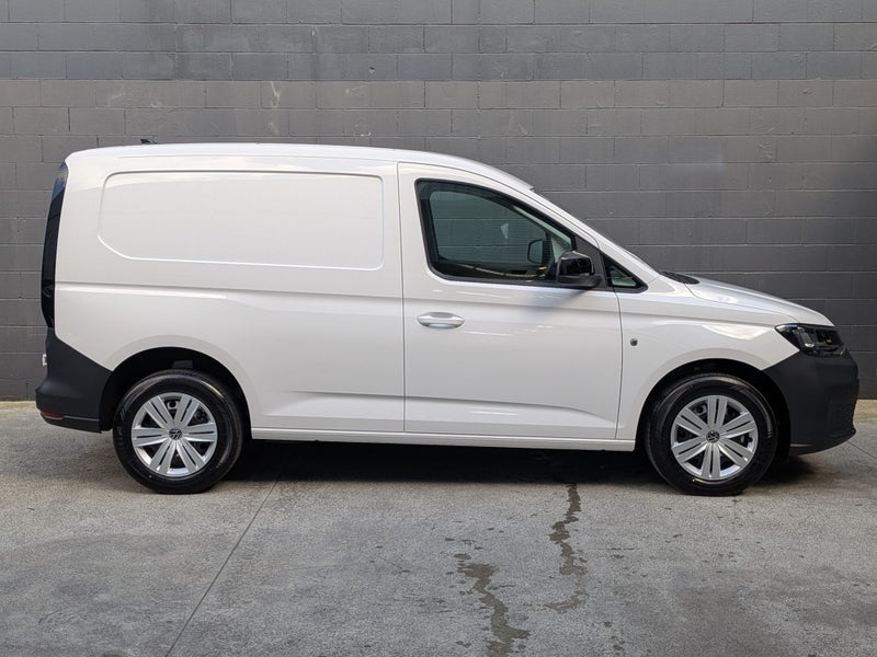 2026 Volkswagen Caddy Cargo TSI 220Nm DSG image 3