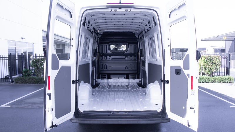 2026 Volkswagen Crafter 35 LWB Auto 103kW image 5