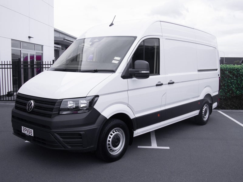 2026 Volkswagen Crafter 35 MWB Auto 103kW image 3