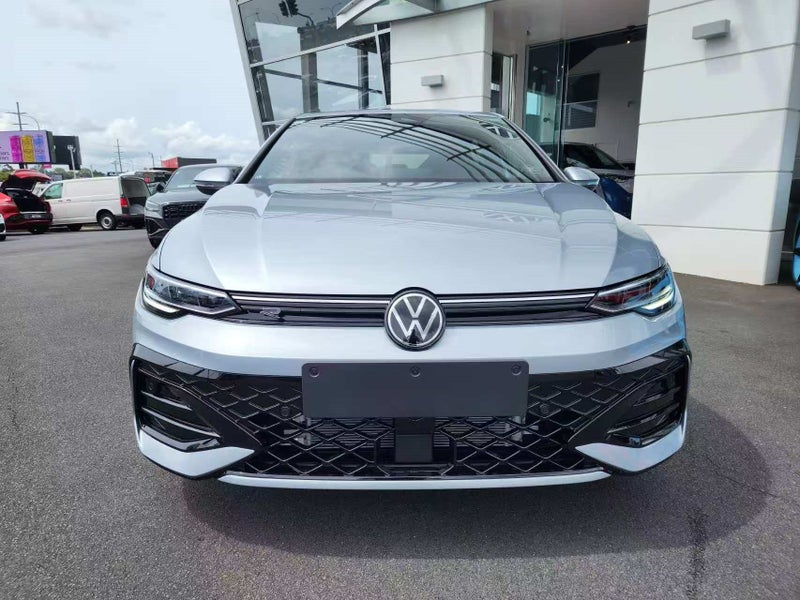 2026 Volkswagen Golf 1.4TSi R-LINE MK8.5 image 2