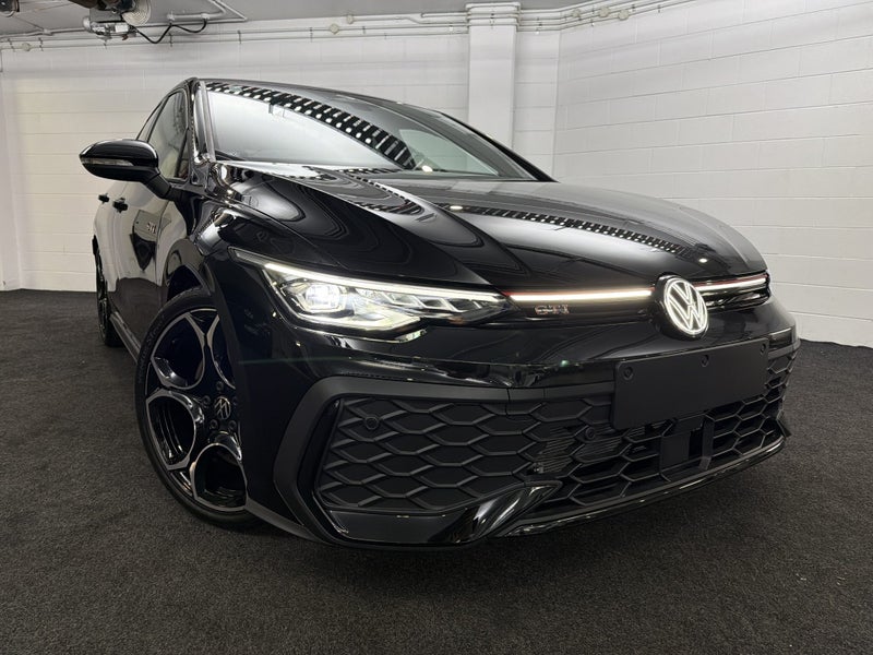 2026 Volkswagen Golf 8.5 GTI image 4