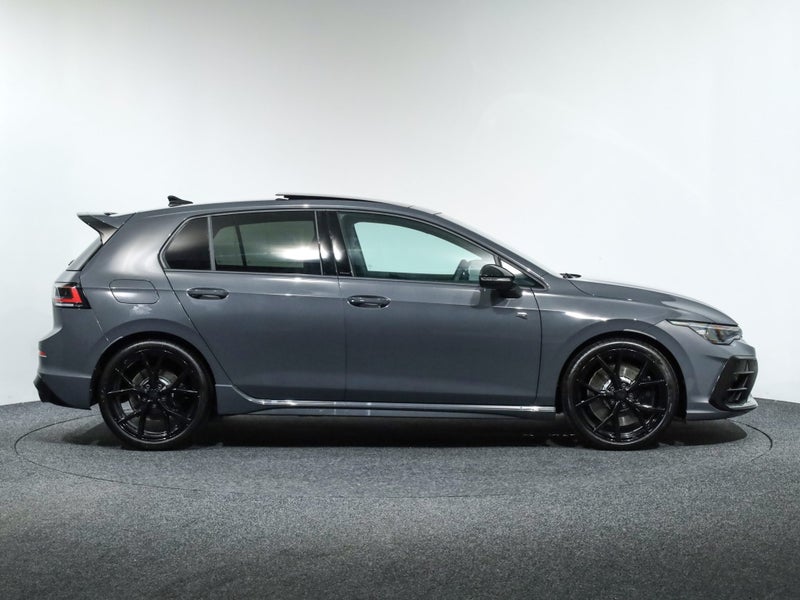 2026 Volkswagen Golf 8.5 R 4Motion 245kW image 4