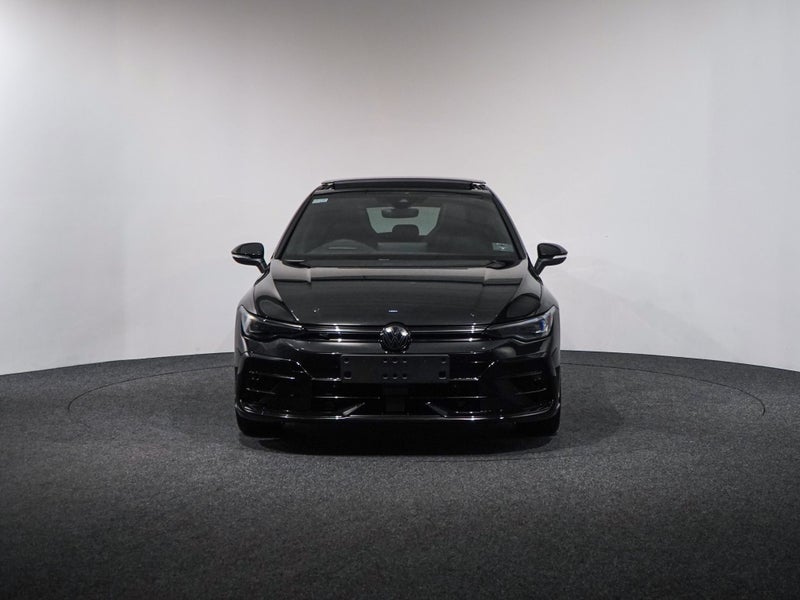 2026 Volkswagen Golf 8.5 R 4Motion 245kW image 2