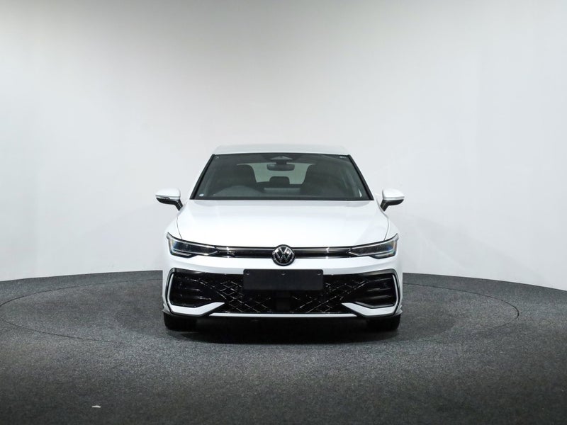 2026 Volkswagen Golf 8.5 R-Line 110kW image 2