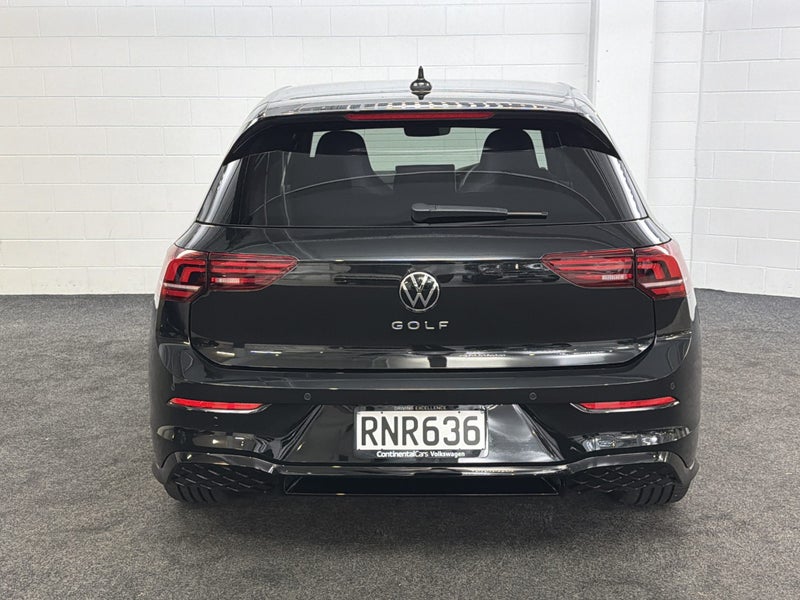 2026 Volkswagen Golf 8.5 R-LINE image 4