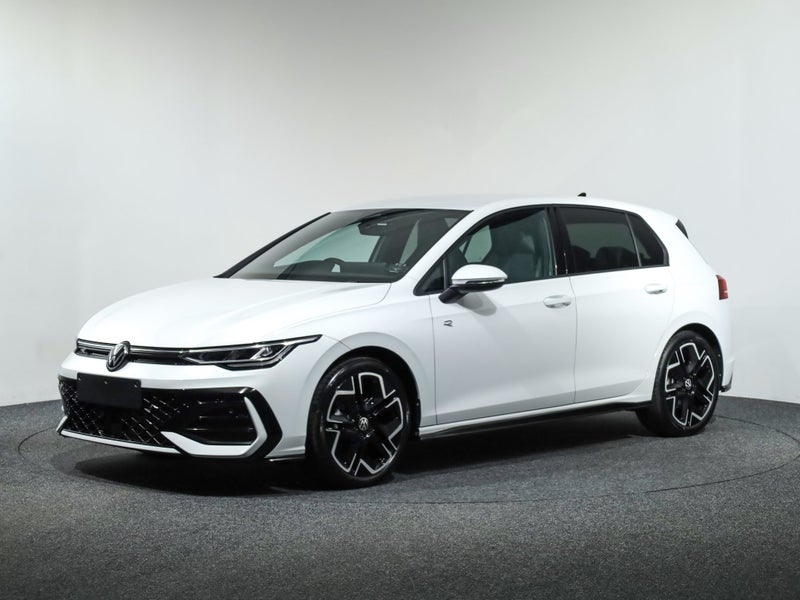 2026 Volkswagen Golf 8.5 R-Line Touring 110kW image 3